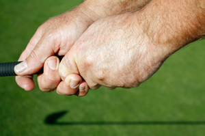 How to Master the Perfect Golf Grip
